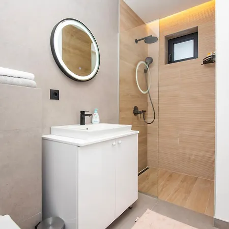 Apartment Zarka *