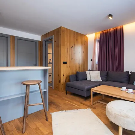 Zarka Apartment